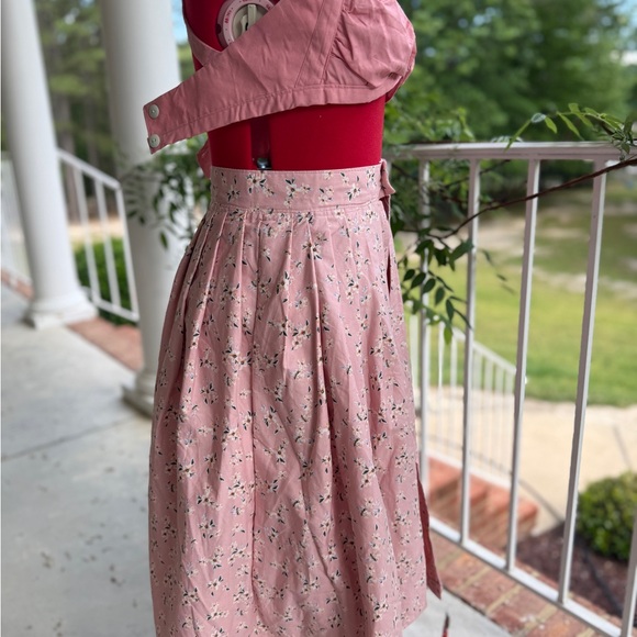 Handmade 1950s style playsuit pink and coral floral - Picture 9 of 12